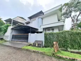 HOT SALE!!!RUMAH SIAP HUNI LOKASI STRATEGIS BAGUS AMAN DAN NYAMAN