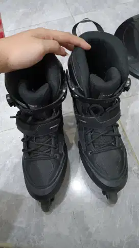 OXELO Sepatu Roda 44 Second Mulus
