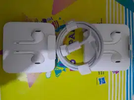 Henset dan kabel data iphone original cabutan satu paket