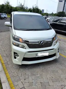 Vellfire ZG Premium Sound CBU 2014