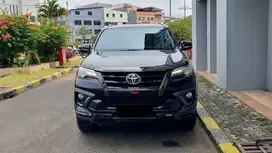 [ LOW KM ] Toyota Fortuner 2.4 VRZ TRD Sportivo Diesel AT 2019/2020