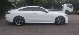 MERCEDES BENZ E 300 COUPE AMG AT 2018