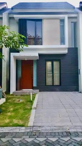 DIJUAL RUMAH NORTHWEST LAKE CITRALAND 2LT 2KT FURNISHED NEGO TIPIS