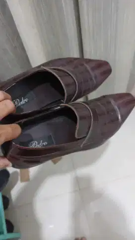 sepatu pantofel pedro uk 42