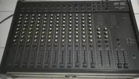 Mixer 12 ch unity 2000