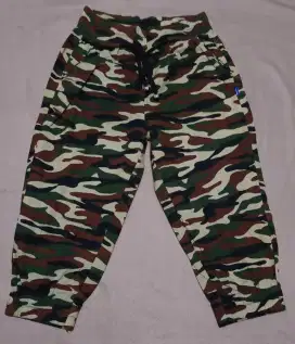 Celana army wanita
