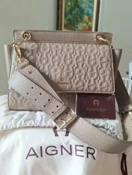 AIGNER Shoulder Bag