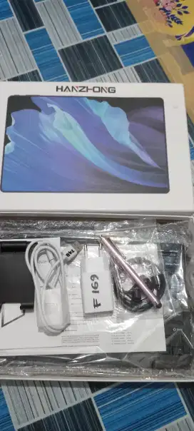 Tablet Hanzhong 10,7
