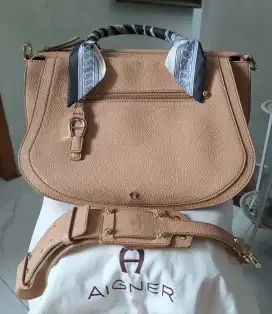 AIGNER Shoulder Bag