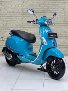 VESPA SPRINT S ABS TH 2022 BLUE AUDECE  MULUS ODO 10RB