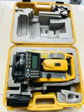Total station Topcon GM 105 bekas komplit