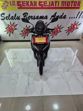 new vario 125 led cbs glossy