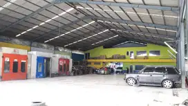 Dijual Bengkel Mobil Jalan Anggrek Rosliana di Jakarta Barat