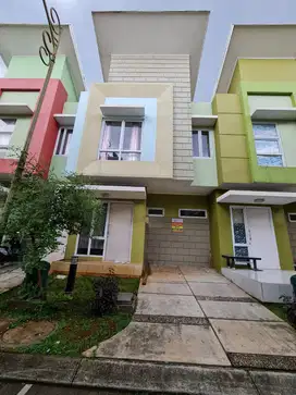 Dijual Rumah 2 Lantai Arcadia Village di Gading Serpong, Tangerang