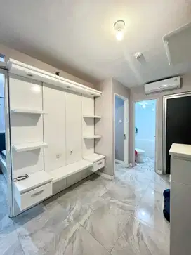 DISEWAKAN 2BR FURNISH MEWAH ATAS MALL