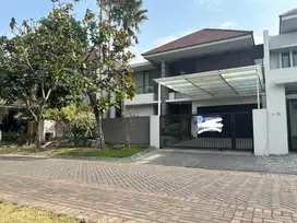 Mewah Siap Huni Rumah Graha Famili Blok V With Swimming Pool