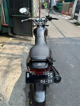 Scorpio Z 2005 hitam