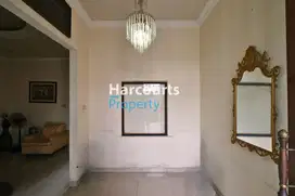 Dijual Rumah 2 Lantai di Jl. Gandaria, Jaksel