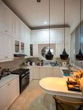 Dijual Rumah Elegant Furnished 1 lantai di Kemang  Dalam