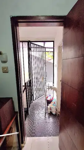 Rumah Jual cepat Sektor 9 permata Bintaro
