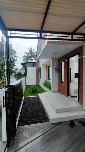 Dalam Perumahan Rumah Luas Dekat Jln Wates