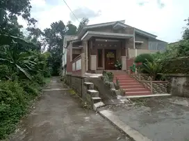 Rumah Baru Lingkungan Asri Banget Dekat UNRIYO