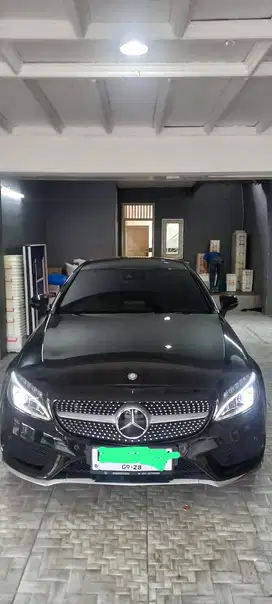 Mercedes-Benz C300 Coupe AT Hitam 2016, Km Rendah, Pemilik langsung,