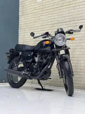 Perfect Condition!!Kawasaki W175 SE 2021 Black Plat Jatim Muls-Mustika
