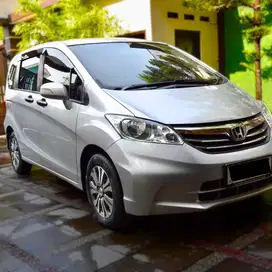 Honda Freed 2012 Bensin