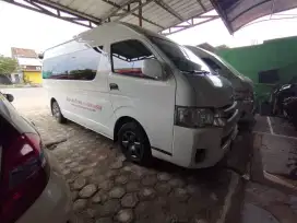 Toyota Hiace diesel 2015