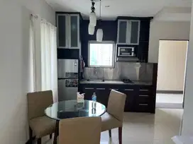 Sewa 2 Bedrooms Apartemen Cosmo Residence Full Furnish