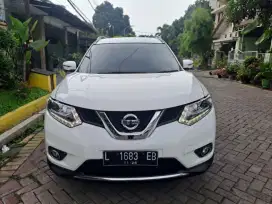 Nissan X-trail 2.5 AT 2014 powerback door