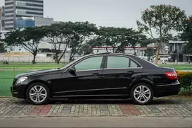 Mercedes Benz E300 AMG Avantgarde  2011 Hitam