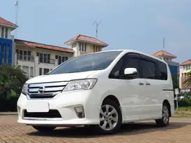 [OLXmobbi] Nissan Serena 2.0 Highway Star Bensin-AT 2013