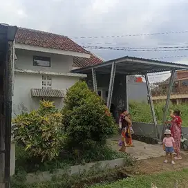Jual Butuh buat Lebaran di Gardenia Hills
