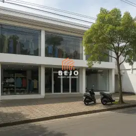 [DISEWAKAN] Bangunan 2 Lantai di Tengah Kota – Jogja