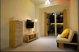 Sewa 2 Bedrooms Apartemen Cosmo Residence Full Furnish