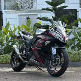 KAWASAKI NINJA 250 ABS TH 2014

Warna Hitam perfect condition
