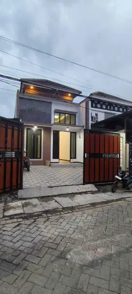 Gunung Anyar Surabaya | Rumah 100m² Gunatama Medokan Sawah UPN MERR