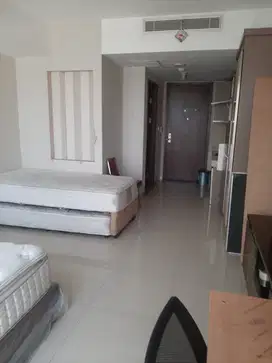 Di jual cepat unit Studio Tower 1 URESIDENCE Apartment