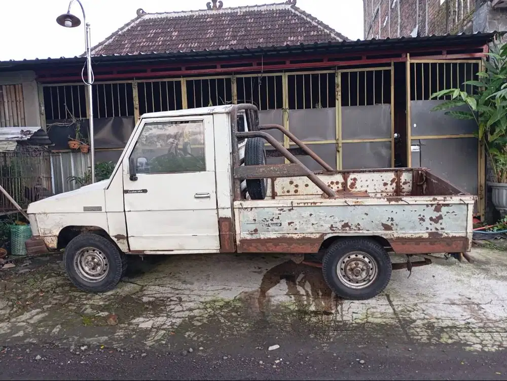 Toyota kijang pick up  KF 20 th 1984 1290 cc