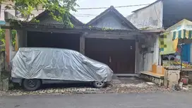 rumah lelang surabaya di rungkut di raya medokan sawah