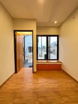 Dijual Rumah 1 1/2 Lantai Dekat MRT Lebak Bulus
