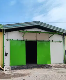 Murah Jual Gudang Siap Huni Baru Renovasi Margomulyo Permai