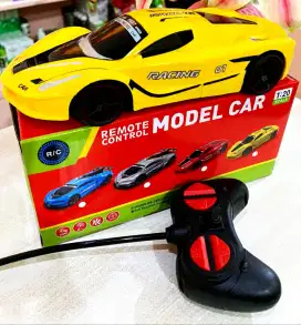 Mainan mobil remote control
