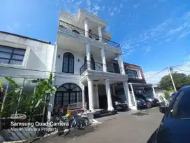 Jual Rumah 3 Lantai Model KLASIK EROPA Lokasi Cluster ELIT Antapani