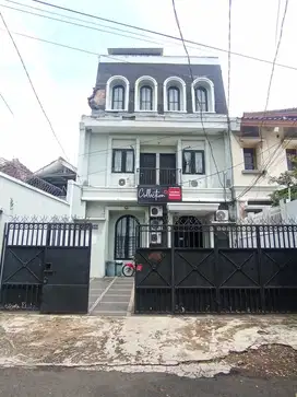 Rumah Kostan di Jl Yado I Gandaria Utara Kby Baru Jakarta Selatan