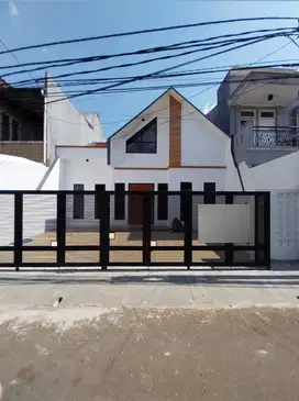 Rumah Baru MUrah dan Siap Huni di Griyaloka BSD City
