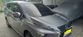 Dijual mitsubishi xpander tahun 2018 abu abu metalik matic 1.5 A/T