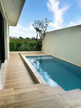 WELL-APPOINTED VILLA WITH A REFRESHING POOL IN CANGGU